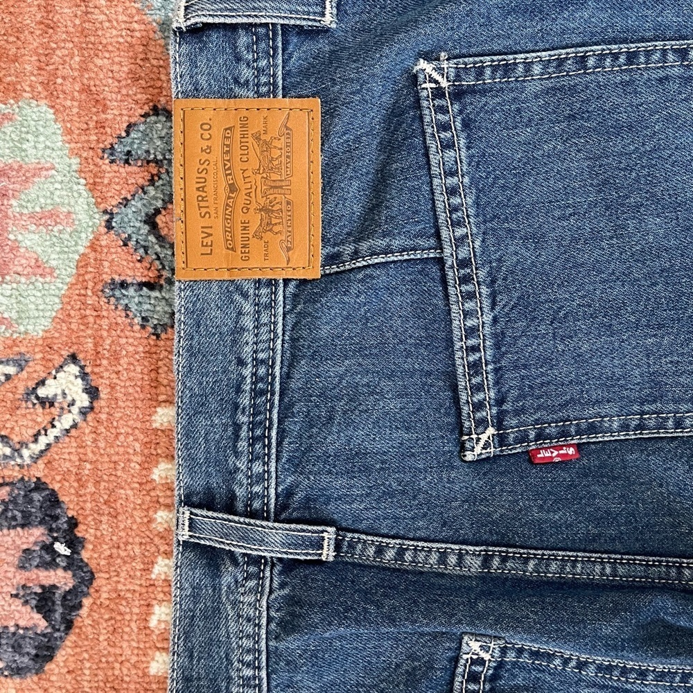 Levi’s women’s denim skirt•••buttons detail, A-Line-size 31••• - Picture 13 of 15